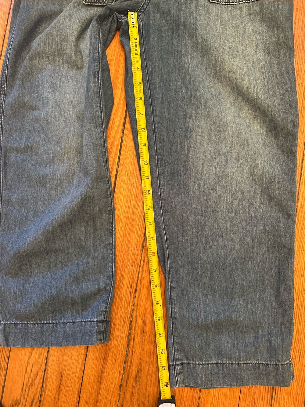 &Denim Chambray Belted Wide Leg Jumpsuit Women's Medium Button Front Sz 8 - Picture 12 of 14